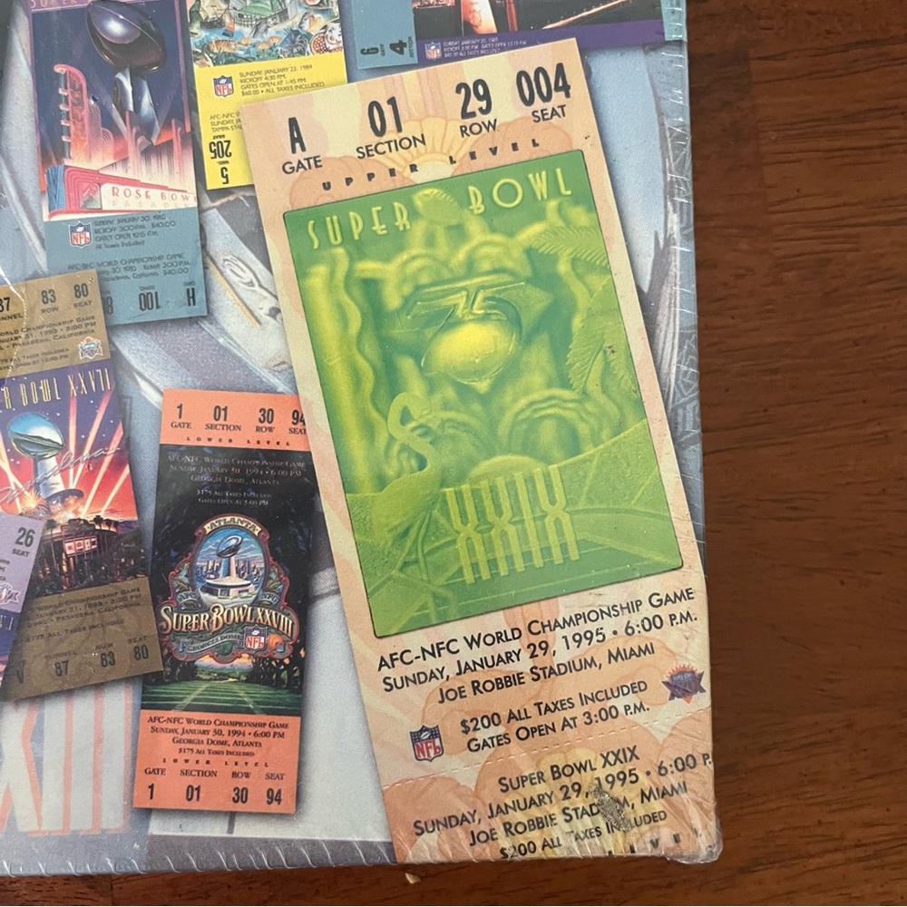 Vintage: New in Box • Super Bowl Ticket Puzzle 1995 - Picture 2 of 4
